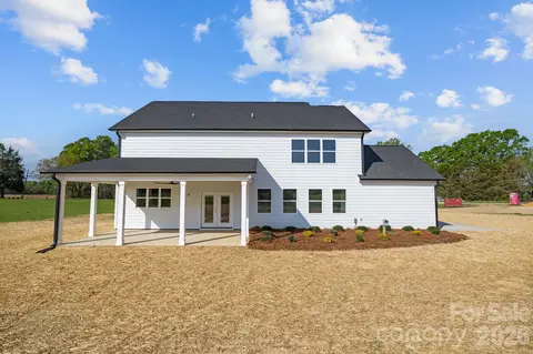 Exterior - 2435 Wolf Pond 2 Rd #2, Monroe, NC 28112 photo 6 of 10