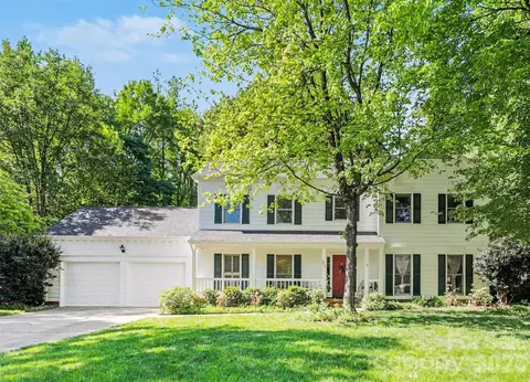 7218 Glen Brook Ln, Charlotte, NC 28269
