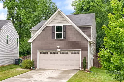 1631 Hooper Ct, Charlotte, NC 28212