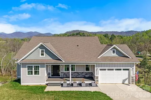 154 Amblers Knoll Rd, Weaverville, NC 28787