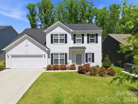 11432 Oakhampton Way, Matthews, NC 28105