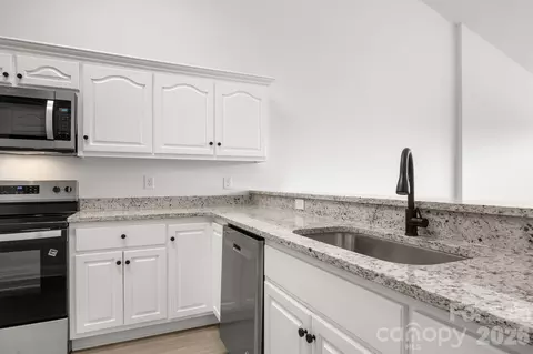 Kitchen - 3929 Jasmine Ln, Denver, NC 28037 photo 1 of 1