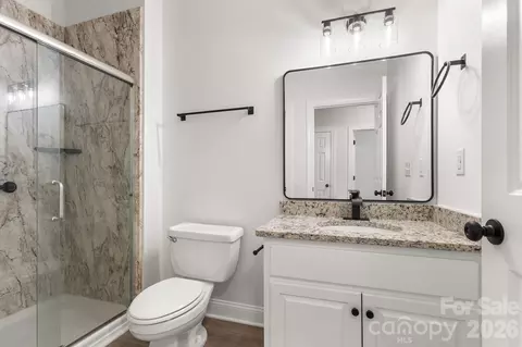 Bath - 3929 Jasmine Ln, Denver, NC 28037 photo 1 of 4