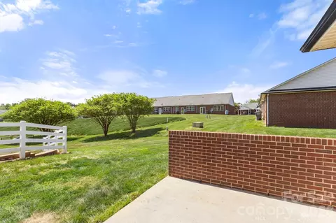 Exterior - 3929 Jasmine Ln, Denver, NC 28037 photo 1 of 3