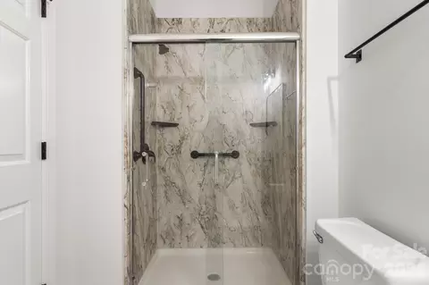 Bath - 3929 Jasmine Ln, Denver, NC 28037 photo 2 of 4