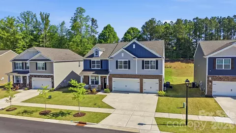 116 Timbergreen Ct, Troutman, NC 28166