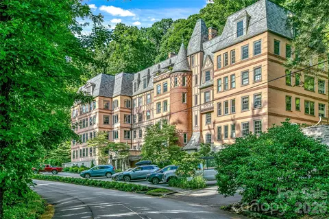 185 Macon A1 Ave #A1, Asheville, NC 28804