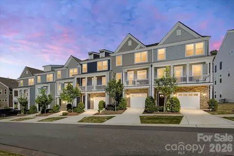 10436 Glenmere Creek Cir, Charlotte, NC 28262
