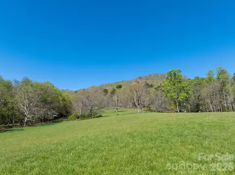 99999 Clarke Rd, Asheville, NC 28805