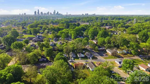 220 Oregon St, Charlotte, NC 28208