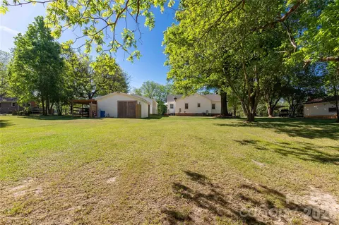 Exterior - 175 Bailey Rd, Lancaster, SC 29720 photo 7 of 10