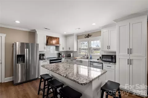 Kitchen - 175 Bailey Rd, Lancaster, SC 29720 photo 3 of 3