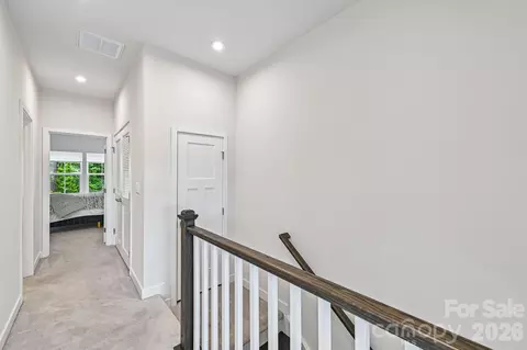 Entry Way - 957 Portrush Ln, Tega Cay, SC 29708 photo 6 of 7