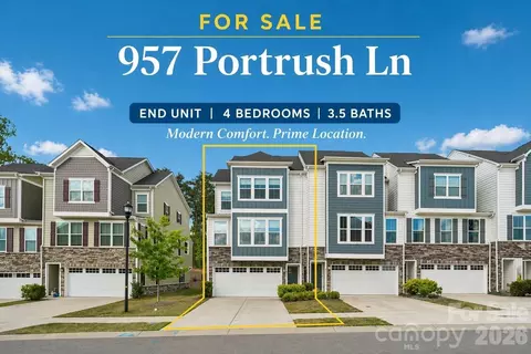 957 Portrush Ln, Tega Cay, SC 29708