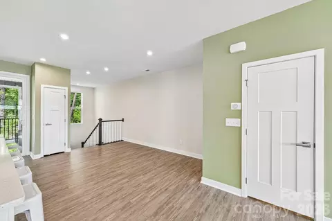 Living - 957 Portrush Ln, Tega Cay, SC 29708 photo 1 of 1