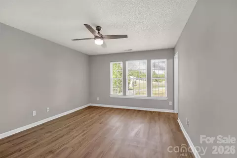 Living - 128 Longlea Dr, Clover, SC 29710 photo 6 of 7