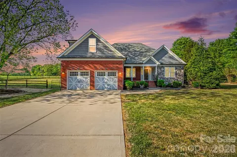 3604 Rilla Hamilton Rd, Monroe, NC 28110