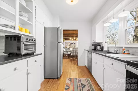 Kitchen - 351 Indian Trl, Boone, NC 28607 photo 3 of 3