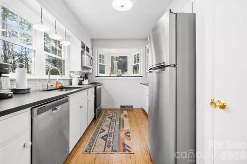 Kitchen - 351 Indian Trl, Boone, NC 28607 photo 1 of 3