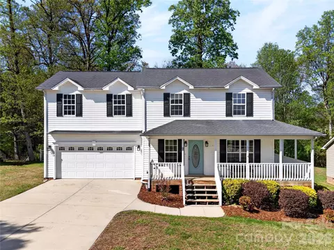 7 Collin Ln, Thomasville, NC 27360