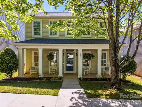 9224 Ducati Ln, Cornelius, NC 28031