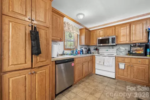 Other - 3634 Hillview Ne Dr NE, Conover, NC 28613 photo 12 of 24