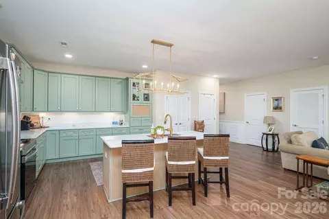 Kitchen - 156 Shields Dr, Lincolnton, NC 28092 photo 3 of 5