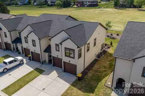 156 Shields Dr, Lincolnton, NC 28092