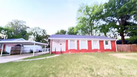 4131 Woodgreen Ter, Charlotte, NC 28205
