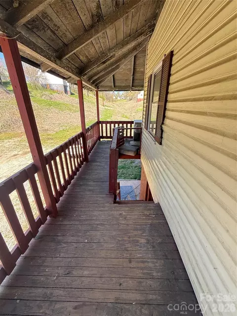 Exterior - 100 Hickory St, Rhodhiss, NC 28667 photo 3 of 7