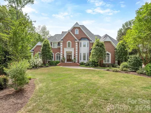 6528 Chipstead Ln, Charlotte, NC 28277