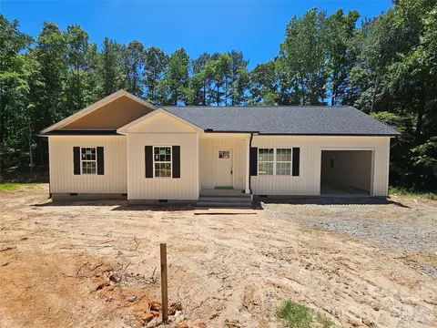 2566 Heather Ln, Lancaster, SC 29720
