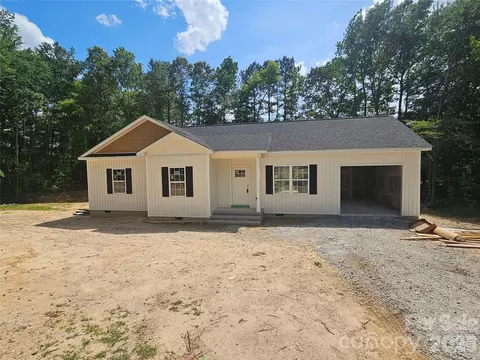 2566 Heather Ln, Lancaster, SC 29720