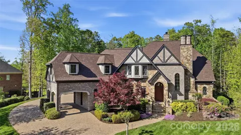 1103 Bromley Dr, Weddington, NC 28104