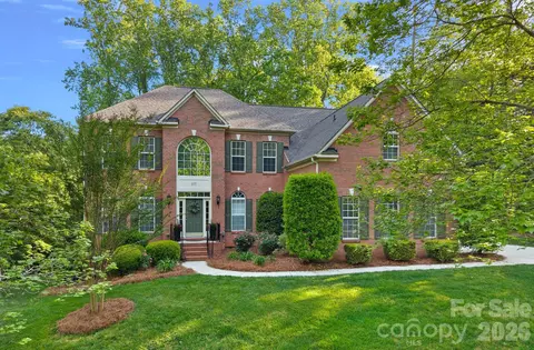 6111 Savannah Grace Ln, Huntersville, NC 28078