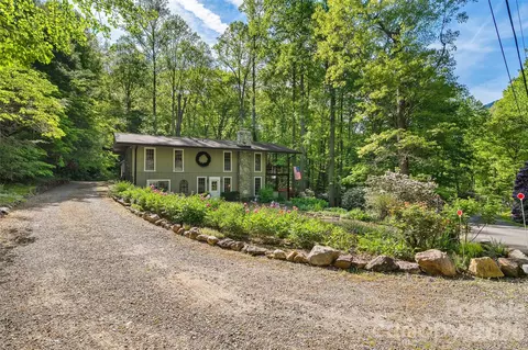 134 The Trl, Maggie Valley, NC 28751