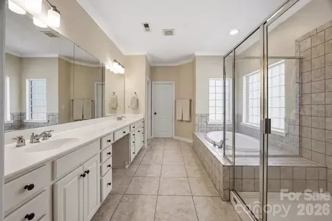Bath - 204 Black Mountain Dr, Fort Mill, SC 29708 photo 1 of 3