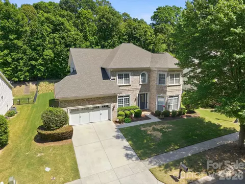 View/Area - 204 Black Mountain Dr, Fort Mill, SC 29708 photo 2 of 6