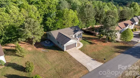 View/Area - 4262 Boulder Dr, Morganton, NC 28655 photo 2 of 3