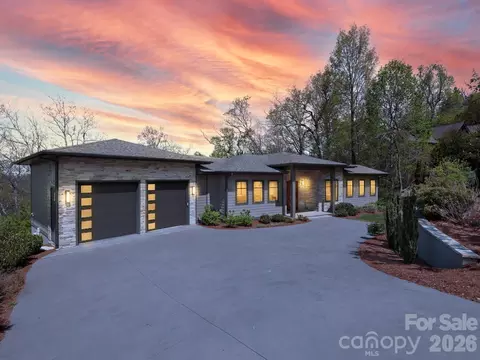 642 Altamont Vw, Asheville, NC 28804