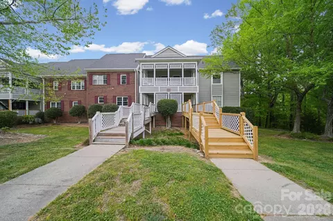 503 Gooseneck B2 Dr #B2, Cary, NC 27513