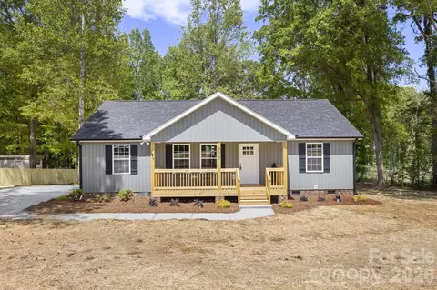 320 Sharon Rd, York, SC 29745