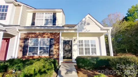 14271 Tranters Creek Ln, Charlotte, NC 28273