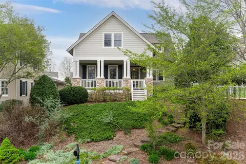 16 Dearborn St, Asheville, NC 28803