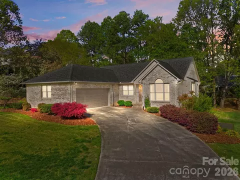 406 Vincent Ct, Salisbury, NC 28146