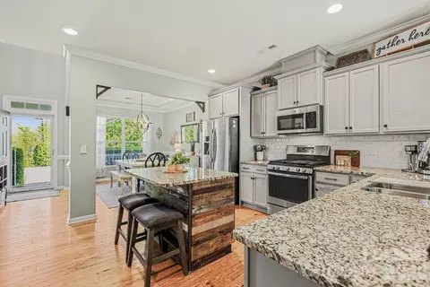Kitchen - 5153 Waterloo Dr, Tega Cay, SC 29708 photo 3 of 3