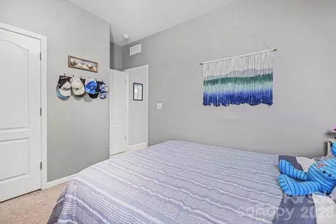 Bedroom - 5153 Waterloo Dr, Tega Cay, SC 29708 photo 4 of 8