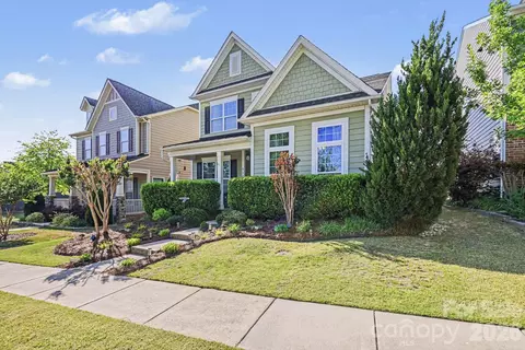 Exterior - 5153 Waterloo Dr, Tega Cay, SC 29708 photo 2 of 4