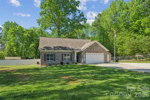 3063 Eva Nw Dr NW, Concord, NC 28027