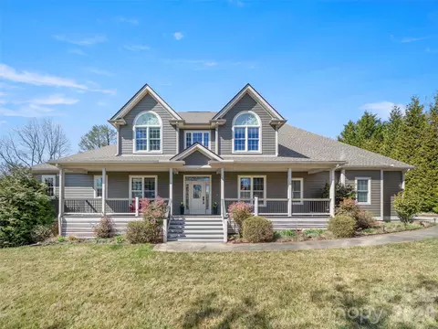 18 Brook Meadows Ln, Arden, NC 28704